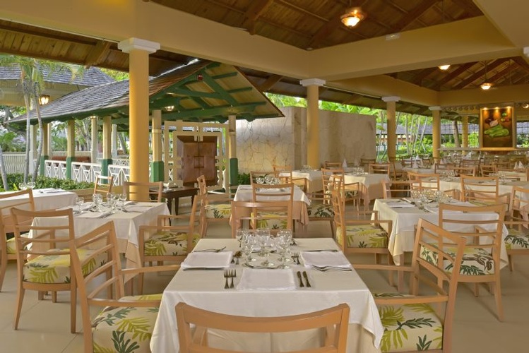Iberostar Punta Cana is the ideal destination for honeymoon and Destination Weddings