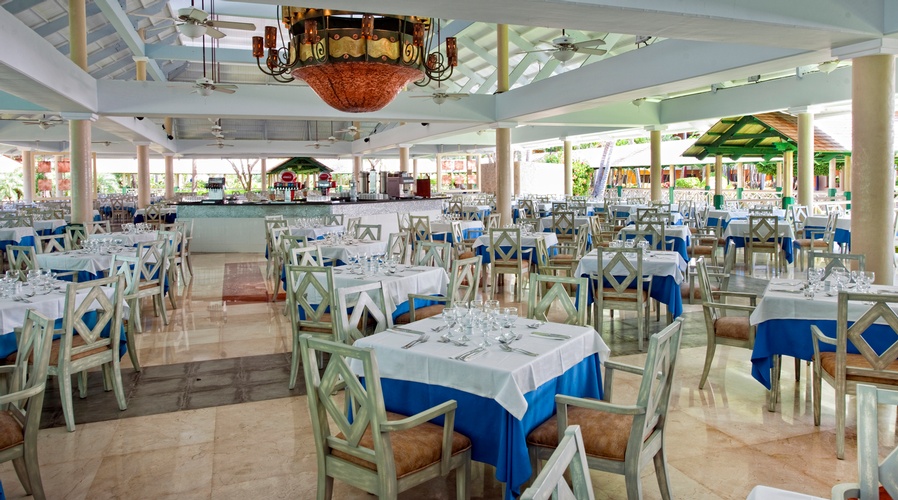 Iberostar Punta Cana Destination Wedding, Honeymoon & Vow Renewal Packages by My Wedding Away