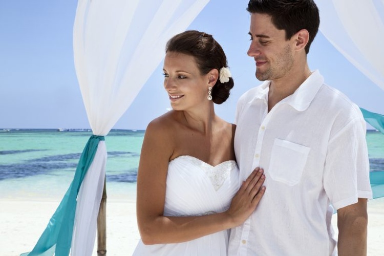 Barceló Bávaro Beach - Destination Wedding, Honeymoon & Vow Renewal Packages by My Wedding Away