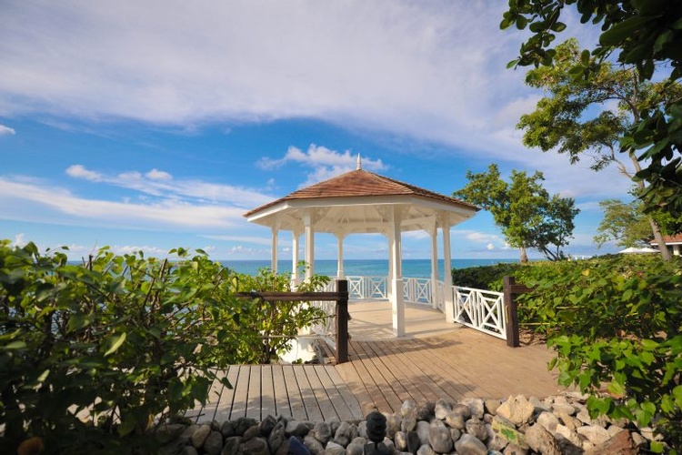 Destination Wedding packages to Jewel Paradise Cove by My Wedding Away