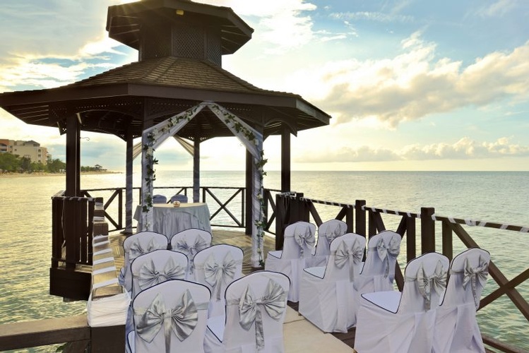 Best Destination Wedding planning Company to Jamaica