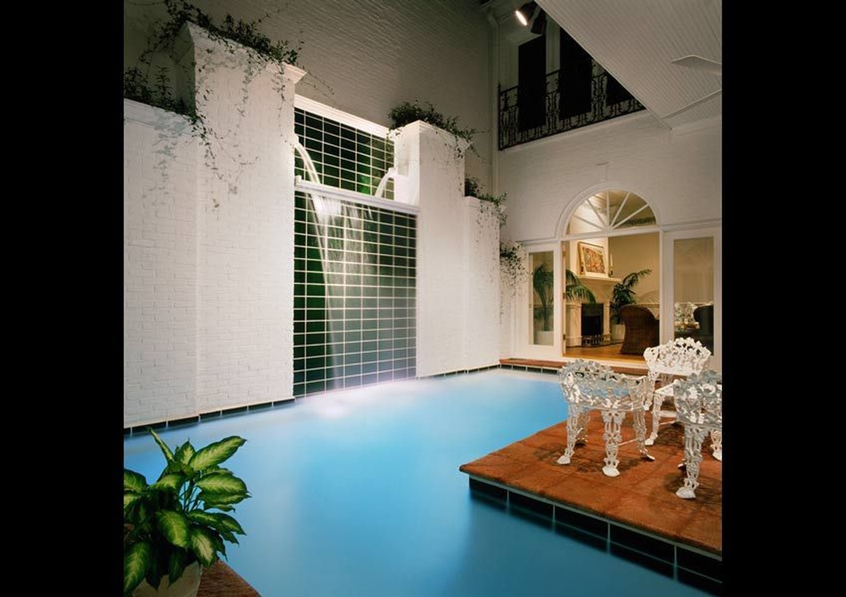 An Indoor Swimming pool - Joe Robbins Architectural Photography Houston TX