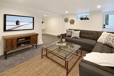 Contemporary Living Room Design by Poetically Featured Properties - Staging Company in Seattle WA