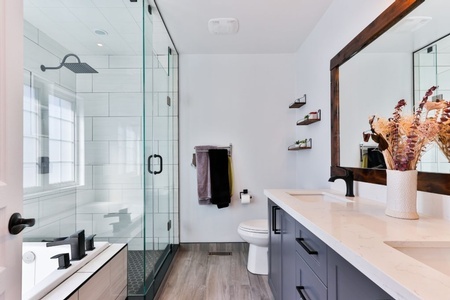 Washroom Cleaning - Deep Cleaning Services Ajax by Fresh and Shiny