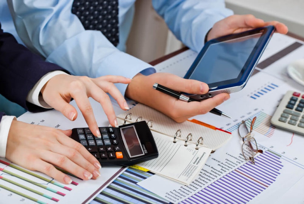 5 essential accounting tips for small business owners