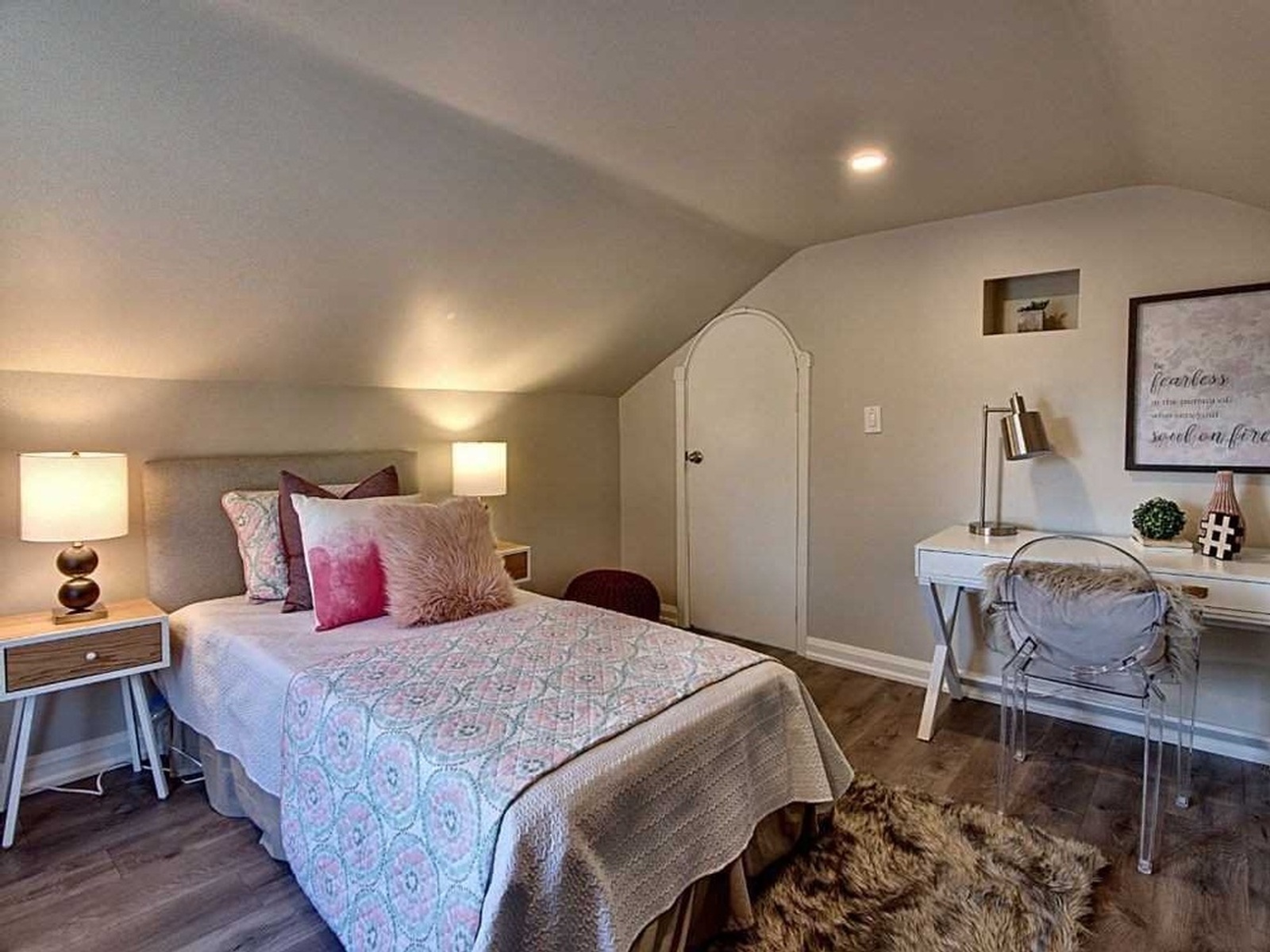 Bedroom Staging Services by Home Stager Oshawa ON at Impressive Staging