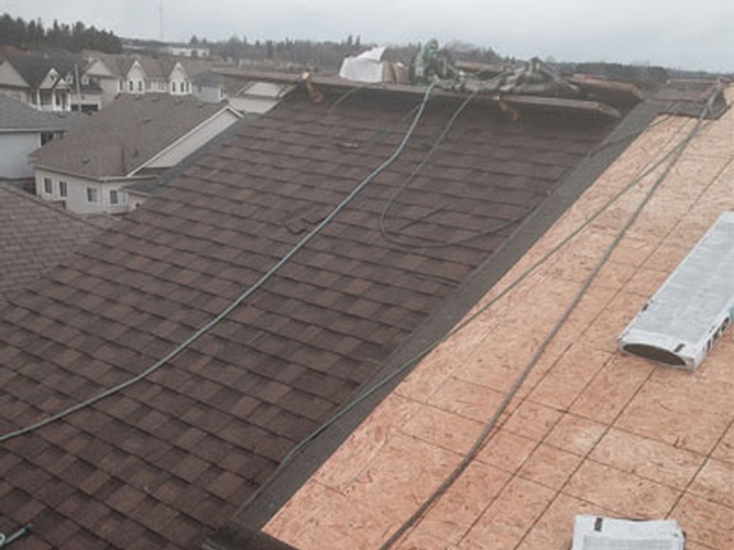 Emergency Roof Installation Services Rosseau, ON by Fully Insured Steep Roofing Company - White Lightning Steep Roofing