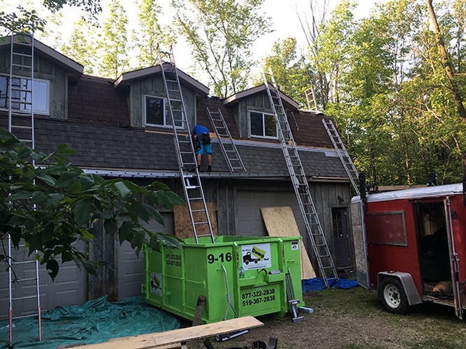 Siding and Roofing Contractors in Rosseau, ON by Best Roofing Company - White Lightning Steep Roofing