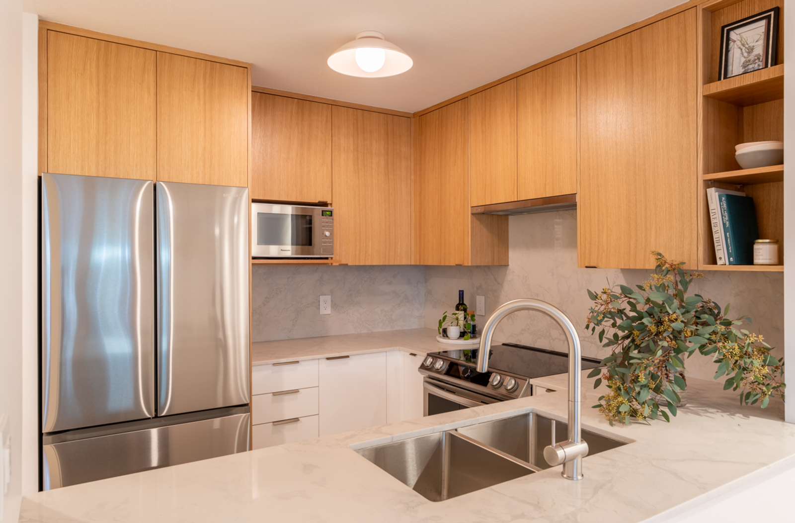 E 19th Kitchen