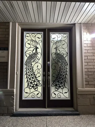 WROUGHT IRON GLASS