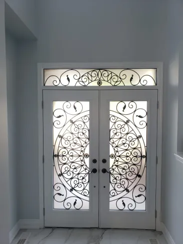 WROUGHT IRON GLASS