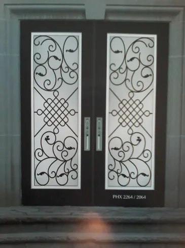 WROUGHT IRON GLASS
