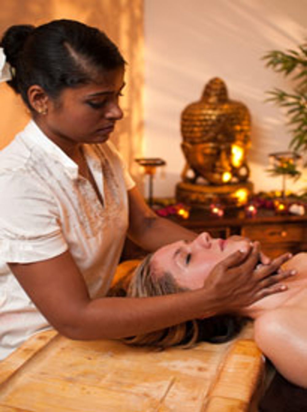 Ayurvedic Facial With Abhyangam, Swedana | Ayurveda Center