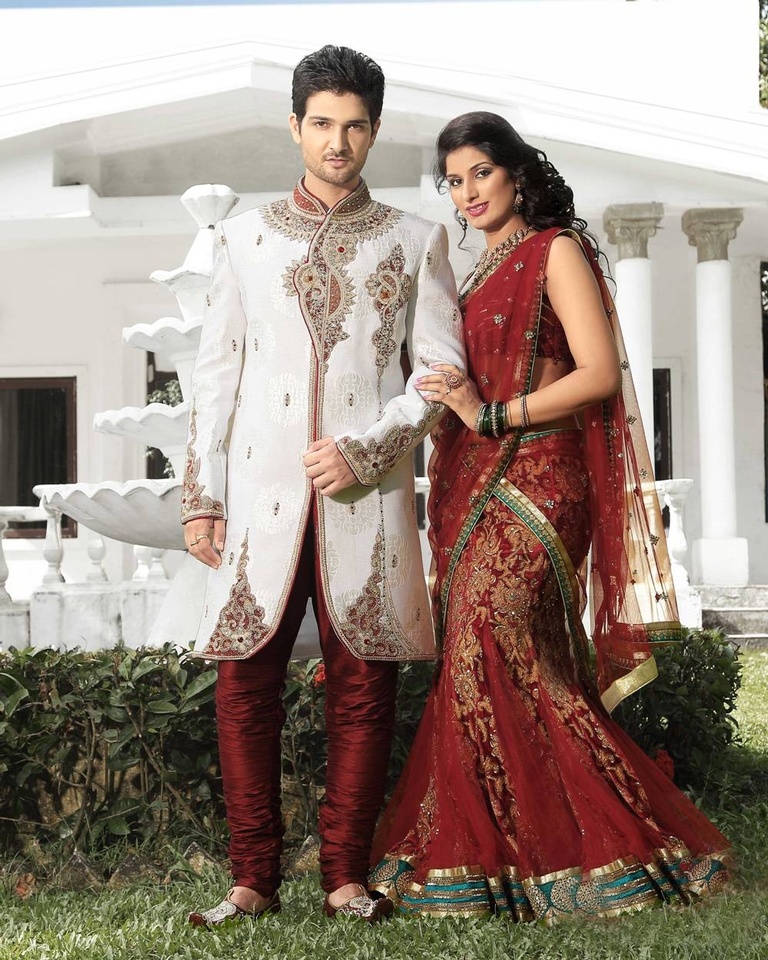 Collar Opulentwhite Color Royal Sherwani For Men