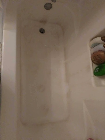 Bathtub Deep Cleaning Elizabethtown by 3 Of J's Residential and Commercial Cleaning Services