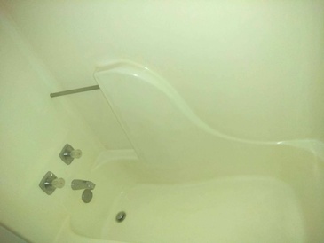 Bathtub Cleaning Radcliff by 3 Of J's Residential and Commercial Cleaning Services