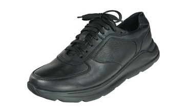 Male Comfort Shoe Chase