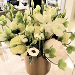 Corporate Floral Services Brossard - Sympathy For The Home Flowers Arrangements - YnV Lifestyle Inc.