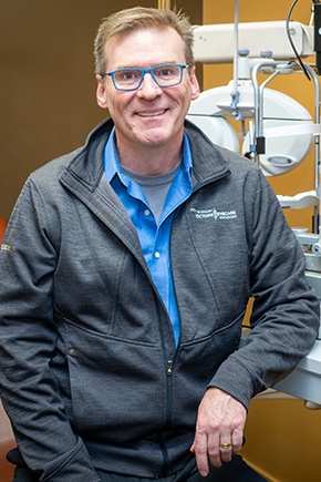 Doctor Bruce Johnson - Optometrist in Wetaskiwin, Alberta