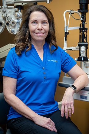 Doctor Lorrie Oliver - Wetaskiwin, Maskwacis Optometrist 
