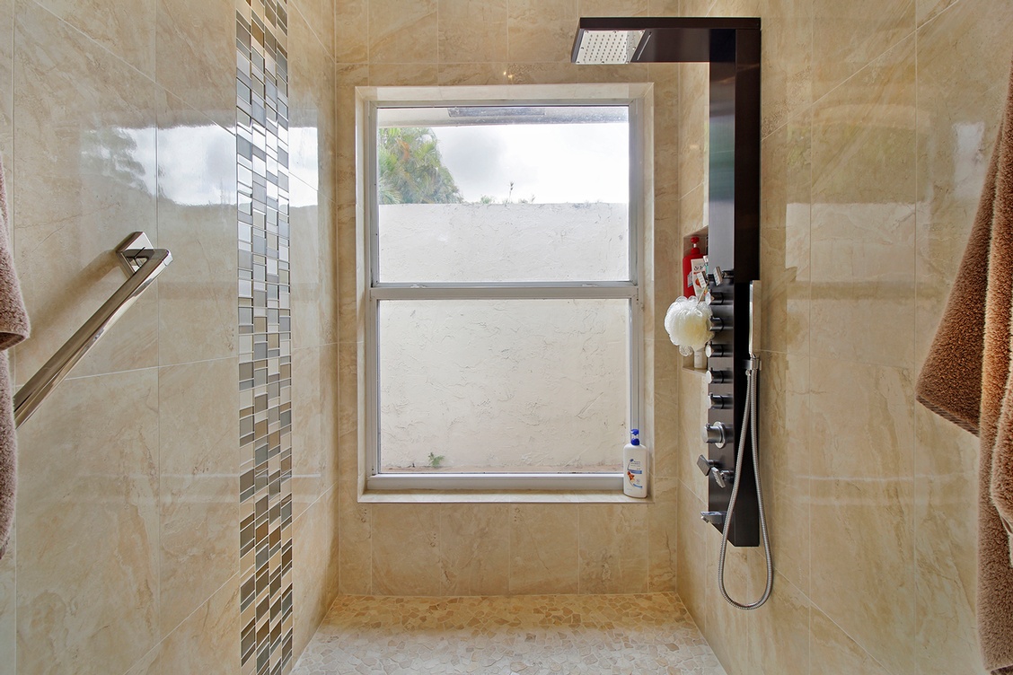 Minimalist Bathroom Design by Andrea Duran Interiors - Davie Interior Designer and Decorator