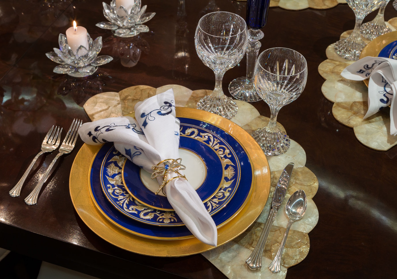 Dining Table Place Setting