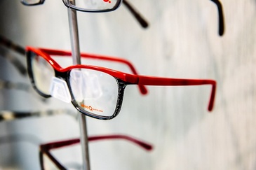 Prescription Glasses at Luxury Eyeglasses Store in Vancouver - The Spectacle Shoppe