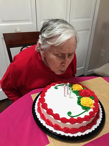 Birthday Celebrations of Seniors at Assisted Living Facilities Macomb County