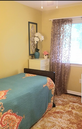 Bedroom for Seniors at Senior Home Care Facilities Macomb County, Michigan - Our Place Senior Assisted Living