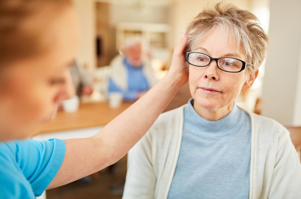 Tips When Providing Care For Seniors With Alzheimer’s