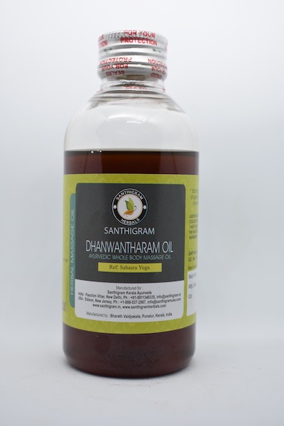 Buy Dhanwantharam Thaila, Herbal Massage Oil Online in India at Santhigram Wellness Kerala Ayurveda