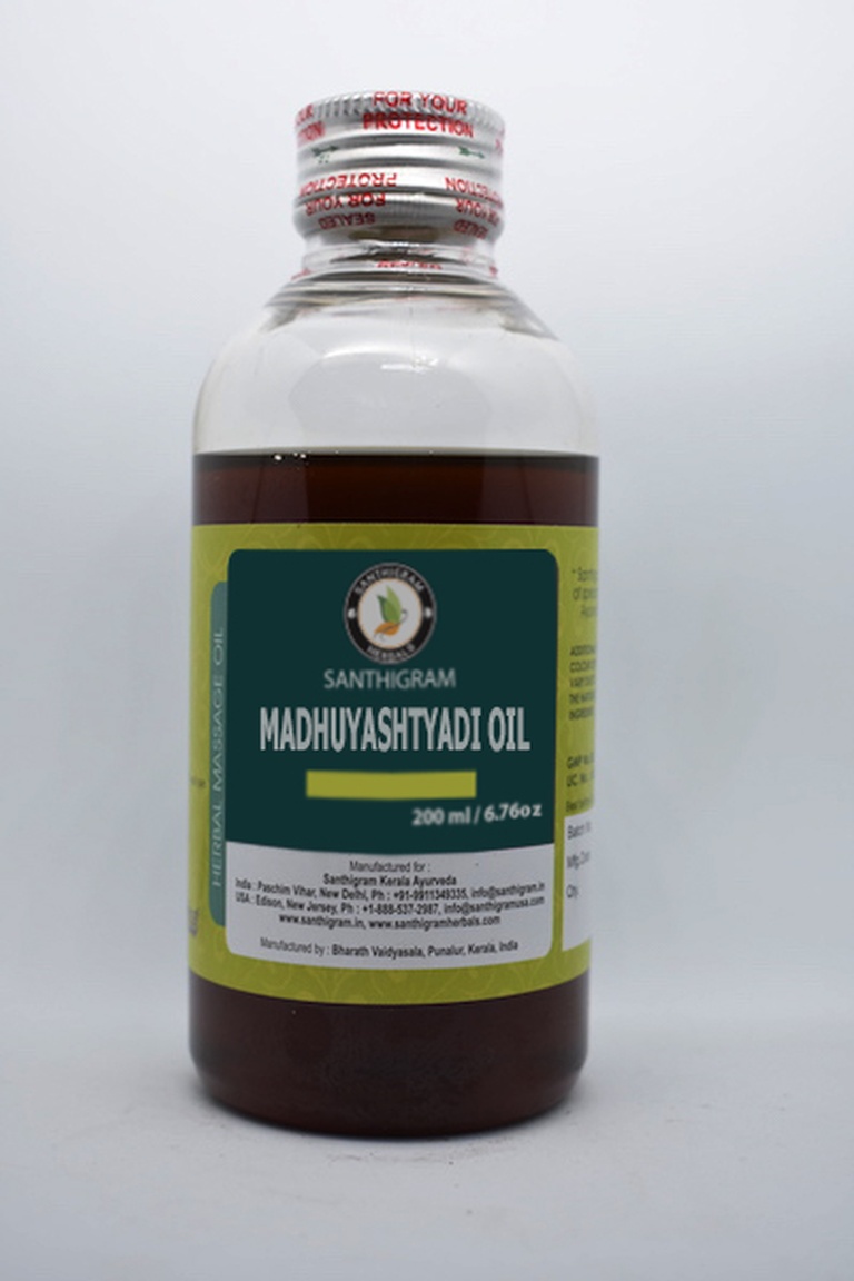 Buy Madhuyashtyadi Thaila, Ayurvedic Herbal Massage Oil Online in India at Santhigram Wellness Kerala Ayurveda