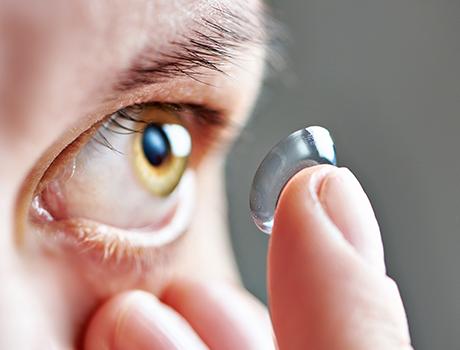 Why It’s Essential To Learn How to Fit Contacts By A Contact Lens Eye Doctor