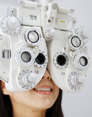 Vancouver, BC Eye Exam Services By Niche Eyewear Boutique
