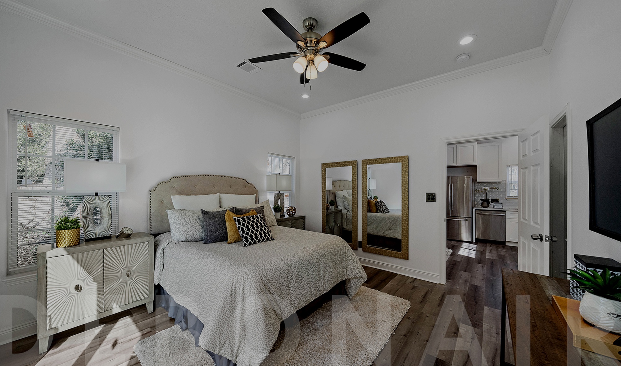 Debonair Home Staging and Redesign - Pearland Home Staging Company