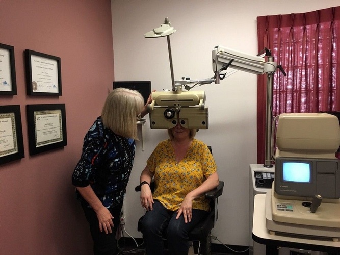 Eye Vision Testing, Correction by Licensed Opticians, Contact Lens Technicians in Penticton, BC