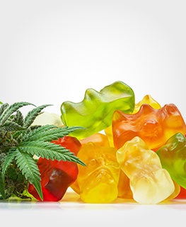 Shop Edibles Online at Luxurious Weed Toronto, ON 