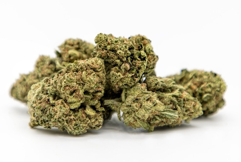 Marijuana Flower Pineapple Express Delivery Toronto, ON by Luxurious Weed