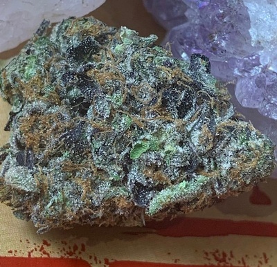Ghost OG - Cannabis Strains Online by Best Online Cannabis Dispensary in Canada - West Coast Bud Mail