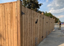 COMMERCIAL WOOD FENCE