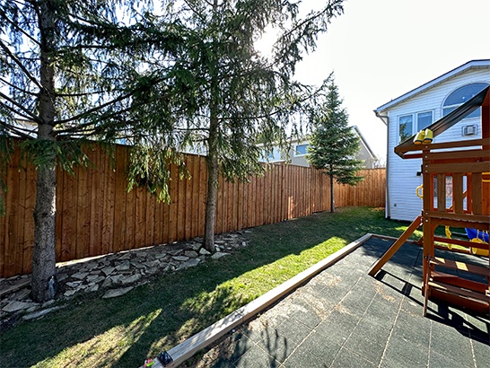 Residential Fence Installation Services by Star Fencing Inc. acros Ontario 