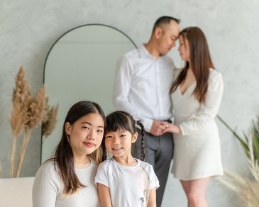 Professional headshot photography of a family captured by Flores Photography in toronto