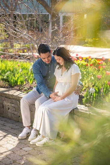 High quality Photography of soon to be parents captured by Flores Photography in toronto