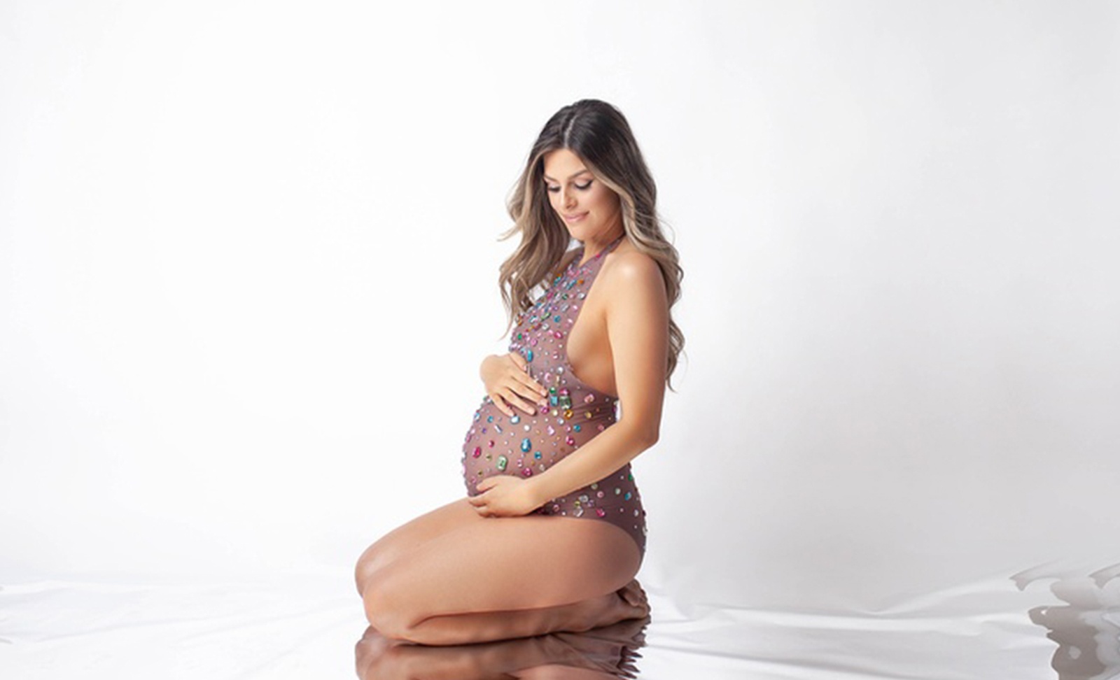Maternity Newborn Family Portrait Photographer Niagara Falls Ontario