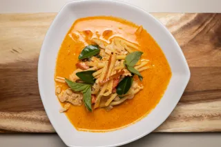 Red curry chicken