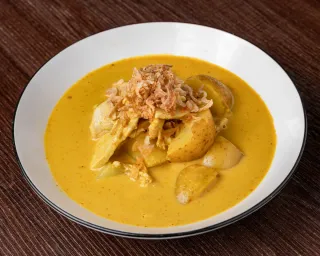 Yellow Curry Chicken