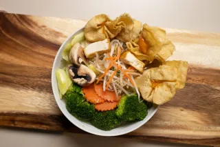 Vegetarian Noodle soup