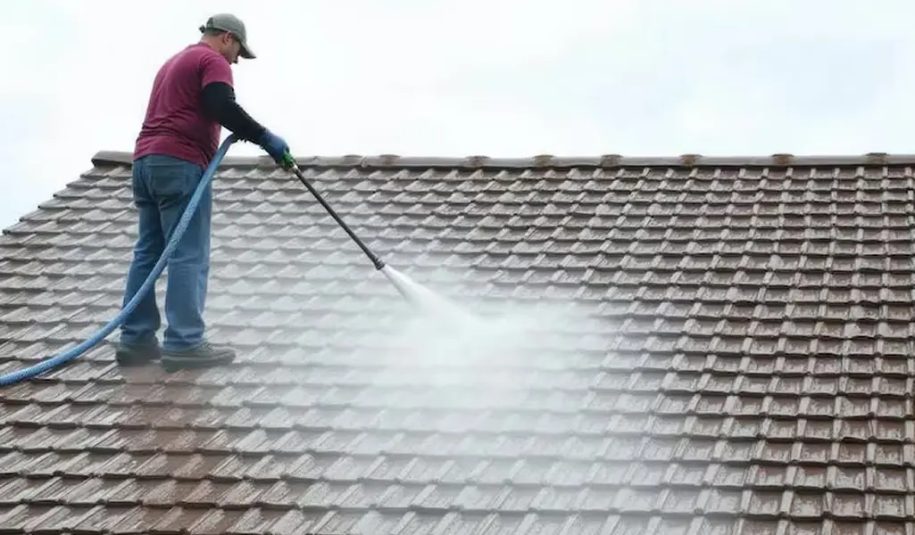 House siding cleaning in Toledo Ohio