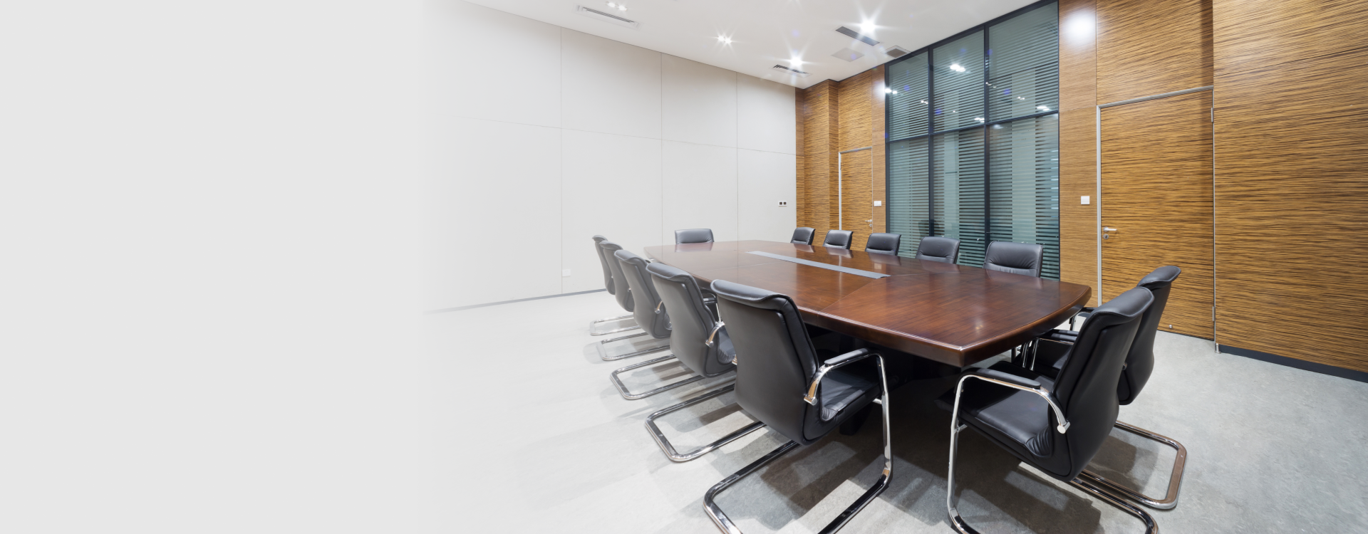 Upgrade Workspace with Premium Commercial and Office Cleaning services by Cleaning 4 You