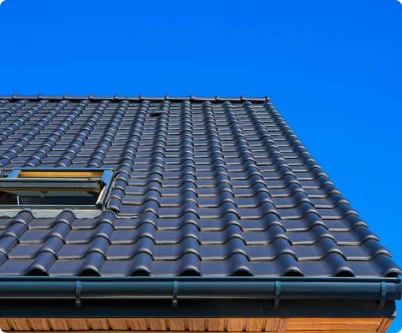 JEEM Services Ltd offers cost-effective and resilient Shingle roofing option for homeowners in Toronto 